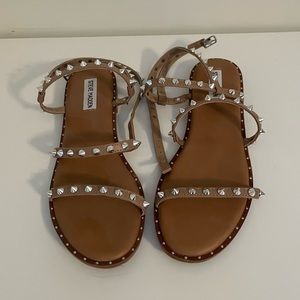 Steve Madden Womens Travel Flat Sandal